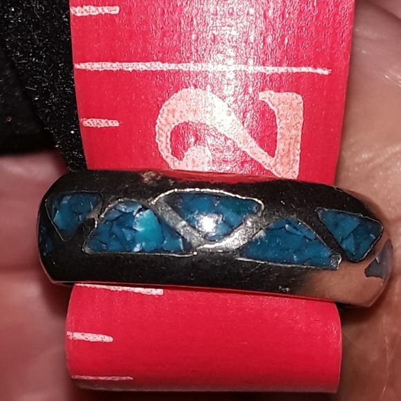 Sterling Silver Turquoise Chip Inlaid Ring - 7 - EUC - Picture 7 of 8